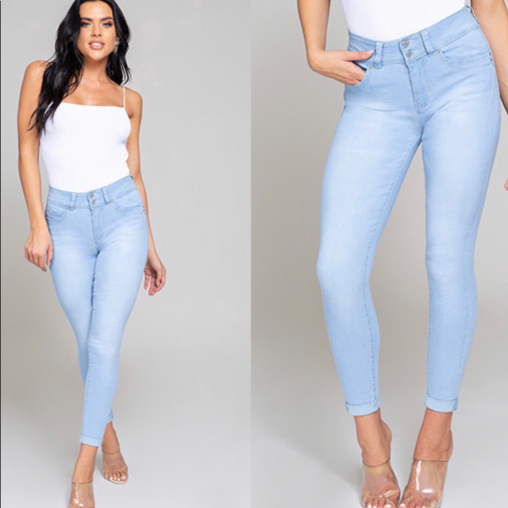 JUNIOR WANNABETTABUTT 2-BUTTON JEANSTYLE 🥰